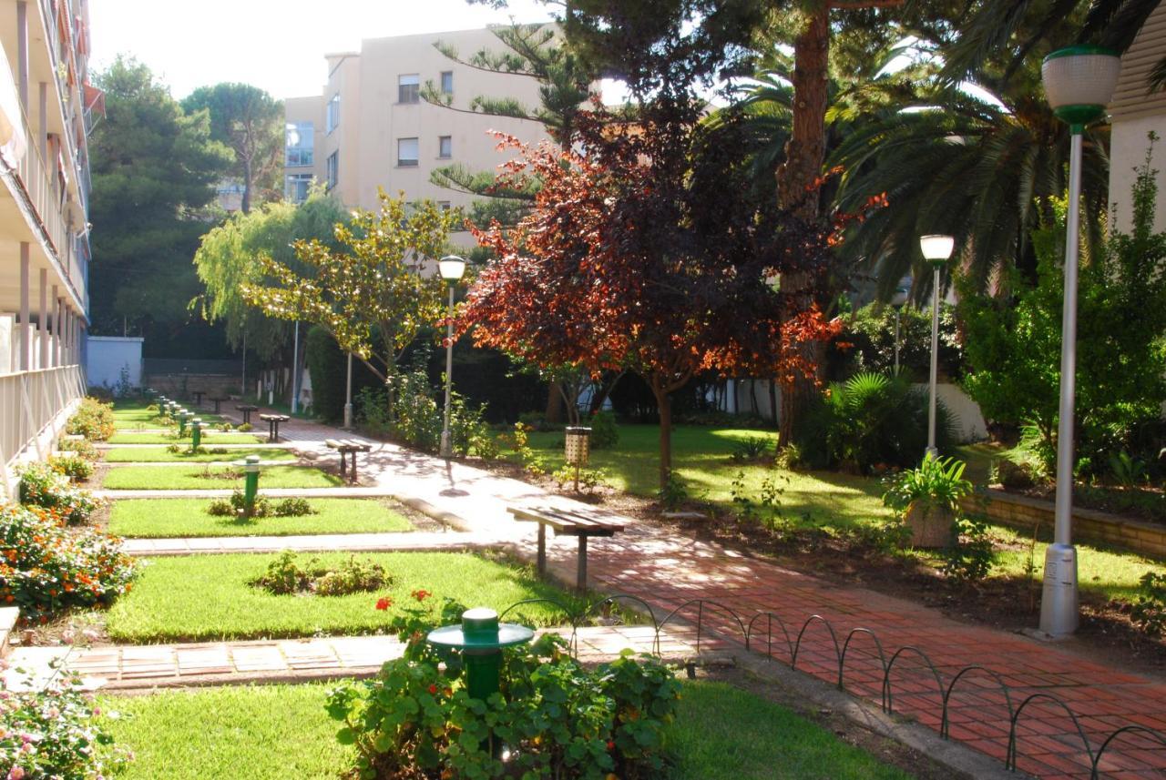 Apartamentos Hesperia Palmyra Salou Exteriör bild