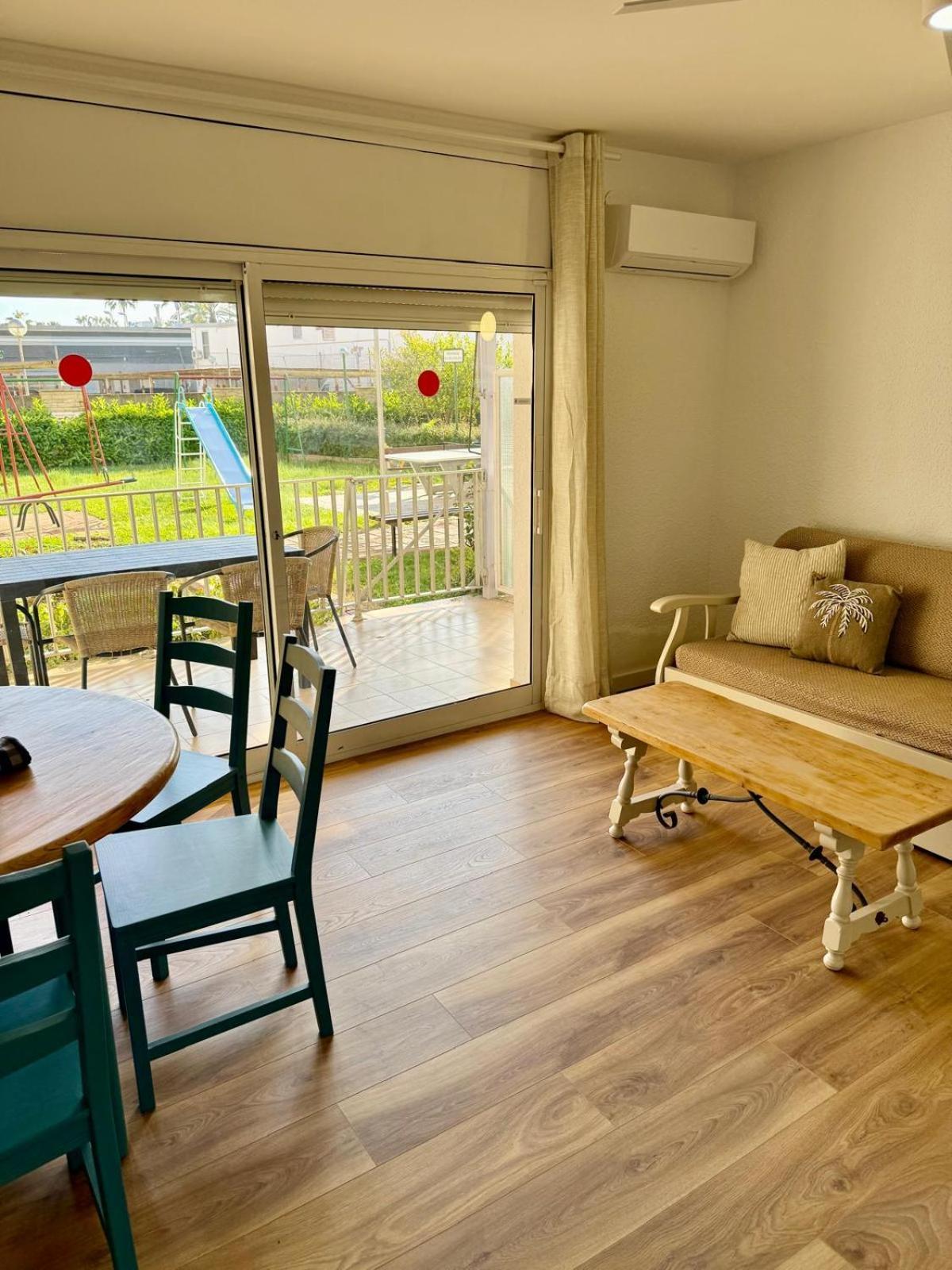 Apartamentos Hesperia Palmyra Salou Exteriör bild